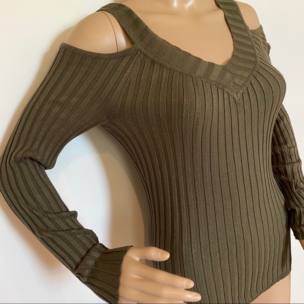 Olive Green Cold Shoulder Ribbed Top